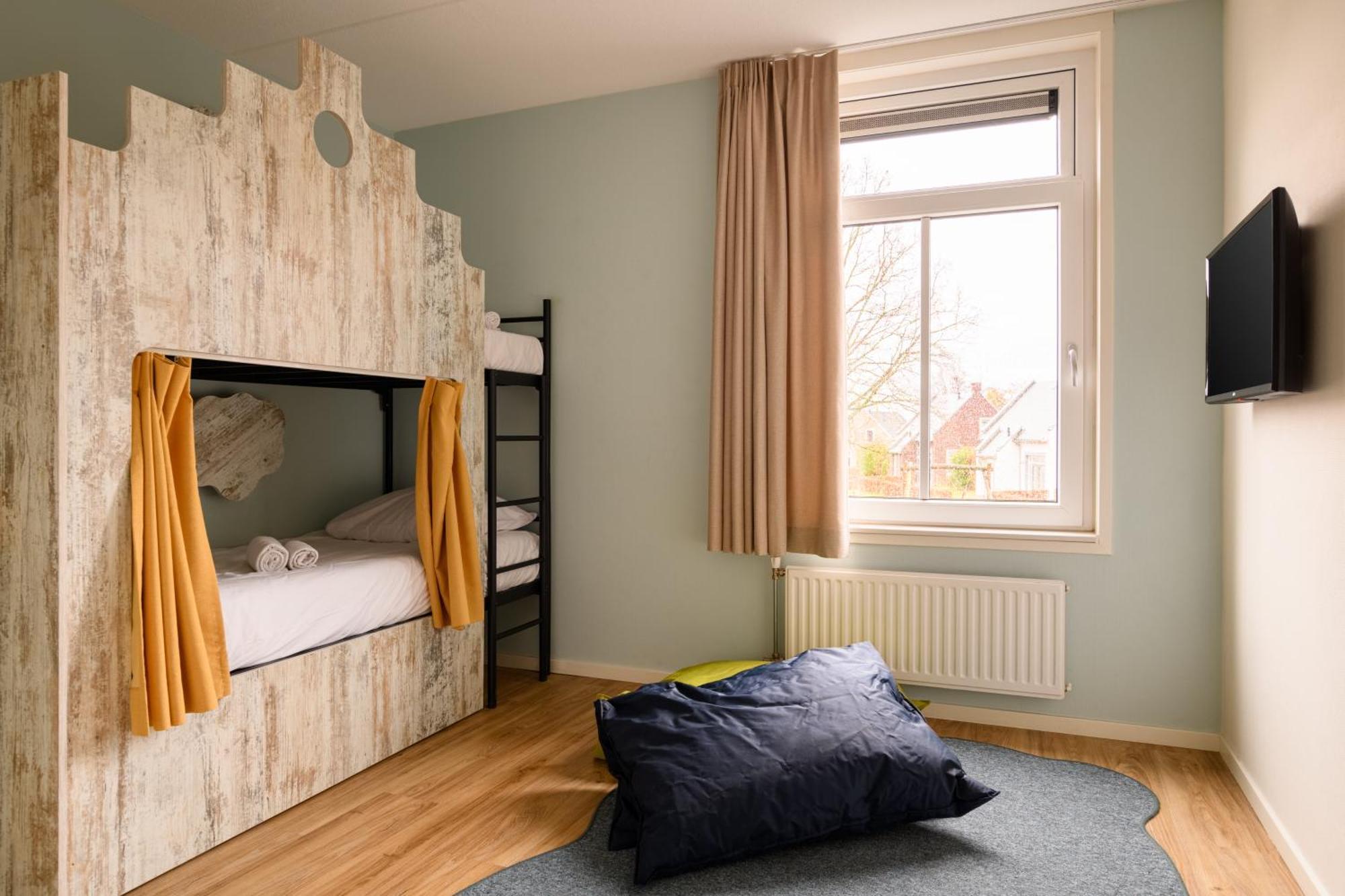 Dormio Resort Maastricht Rom bilde