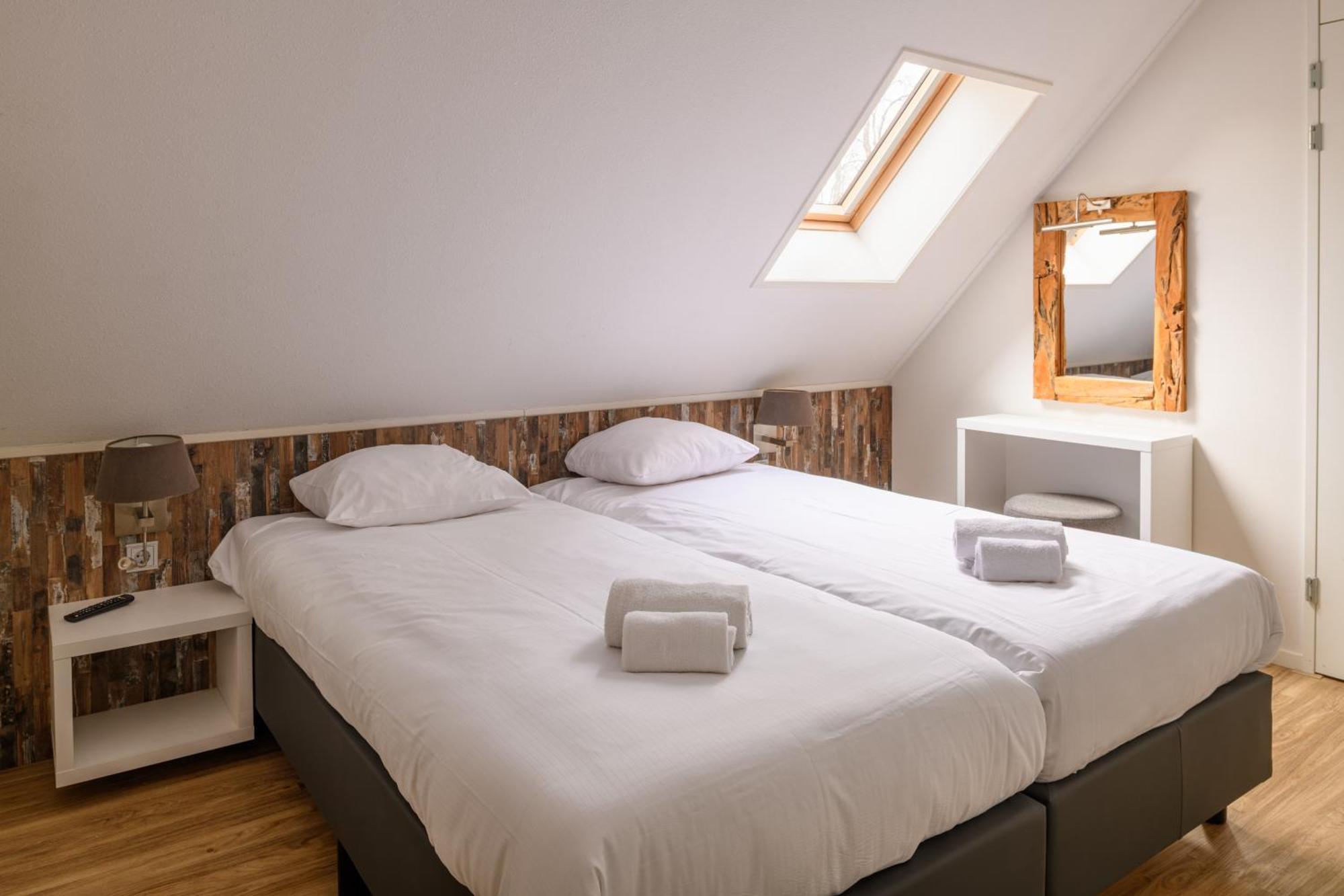 Dormio Resort Maastricht Rom bilde